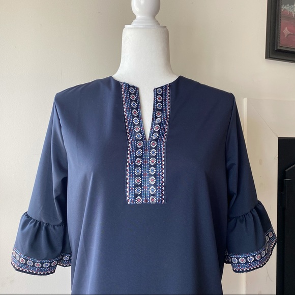 OC Order Plus Floral Bell Sleeve Blouse Top - Picture 4 of 13